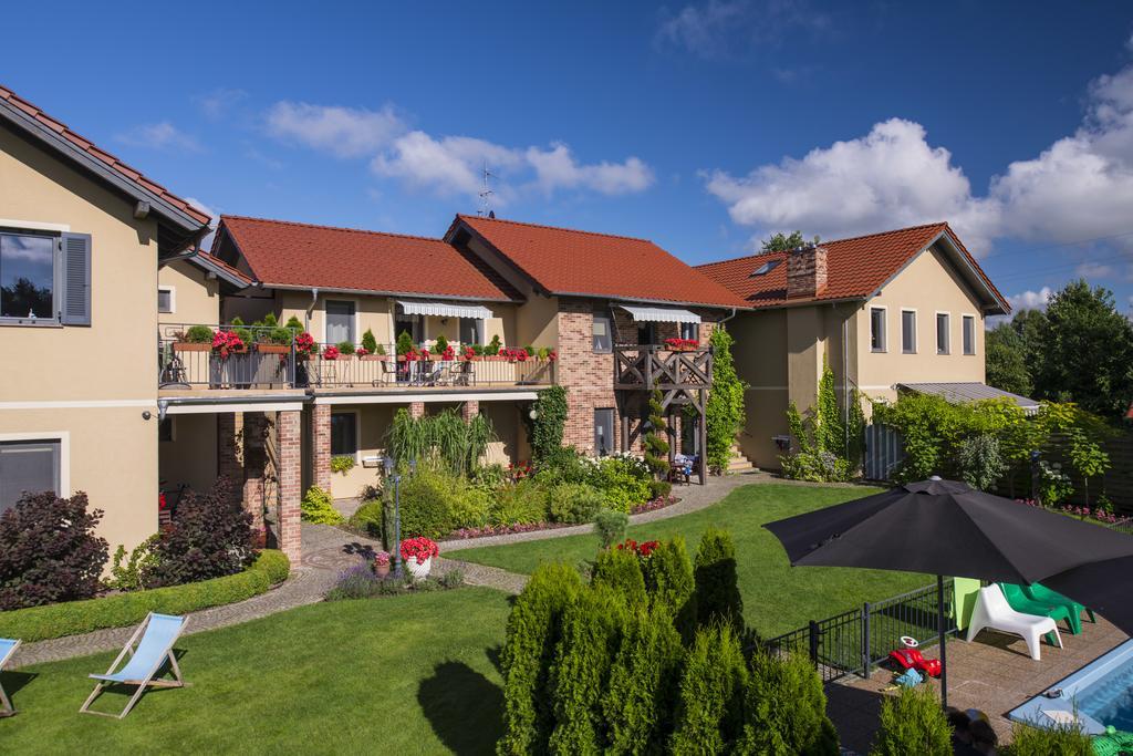 Villa Mare Apartamenty Grzybowo  Esterno foto